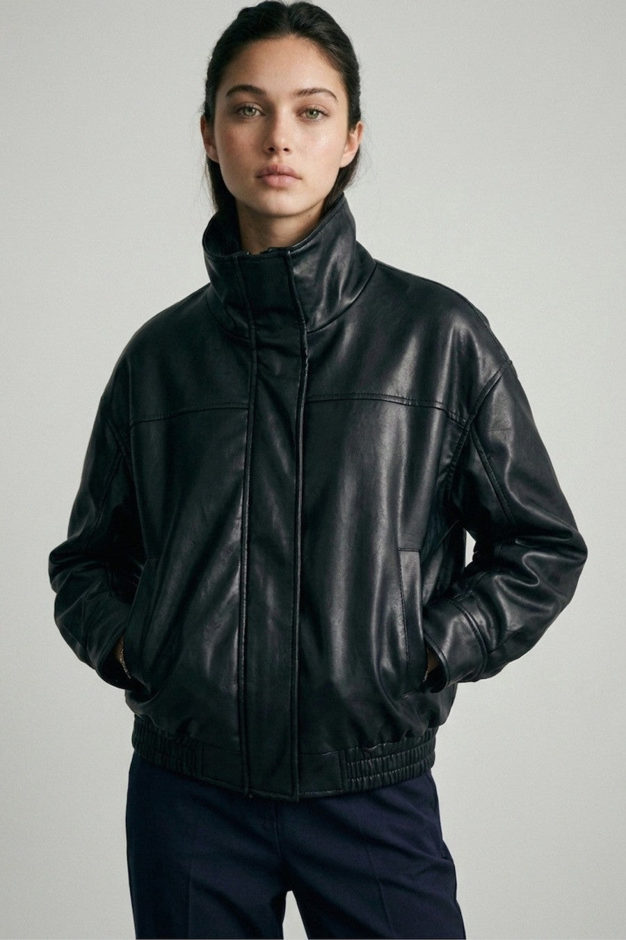 CHAQUETA BOMBER CUERINA